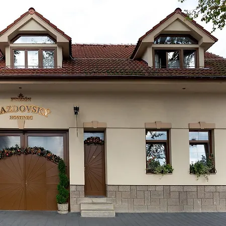 بيت ضيافة Gazdovsky 3*