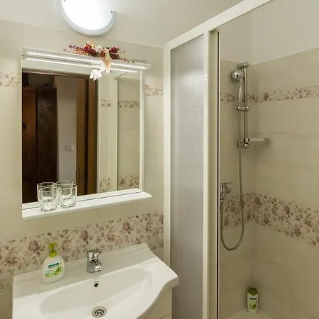 Guest house Gazdovsky 3*